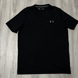 Under Armour Men's Black Heatgear Tech Short Sleeve V-Neck Tee